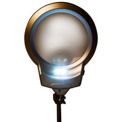 Levenhuk ZF21 Derde hand met vergrootglas en soldeerbouthouder