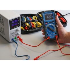 PeakTech 8202 Meetsnoerenset 24-delig 120VDC/50VAC 10A