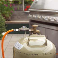 CFH DRS452 Gasdrukregelaar 50mBar met slang | Soldeerbout-shop.nl