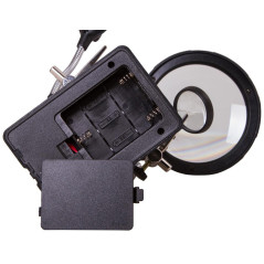 Levenhuk Zeno Desk D11 Derde hand met vergrootglas en soldeerboutstandaard | Soldeerbout-shop.nl