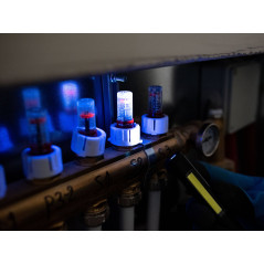 Tvardy T00952 LED zaklamp met UV en laser | Soldeerbout-shop.nl